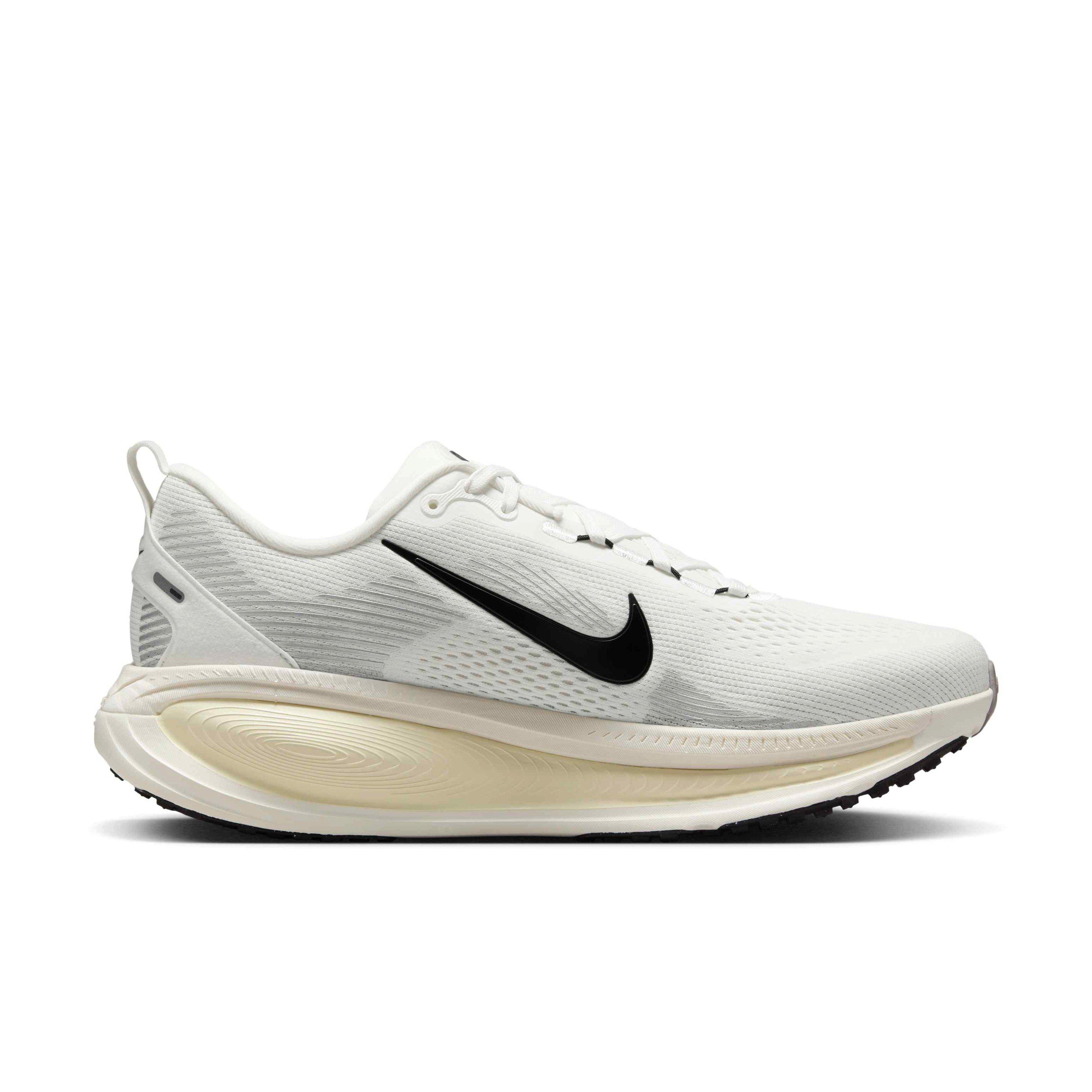 Nike Vomero 18 